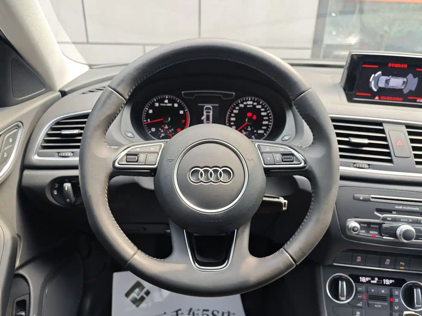 Audi Q3 2017 30 TFSI Fashion фото 8