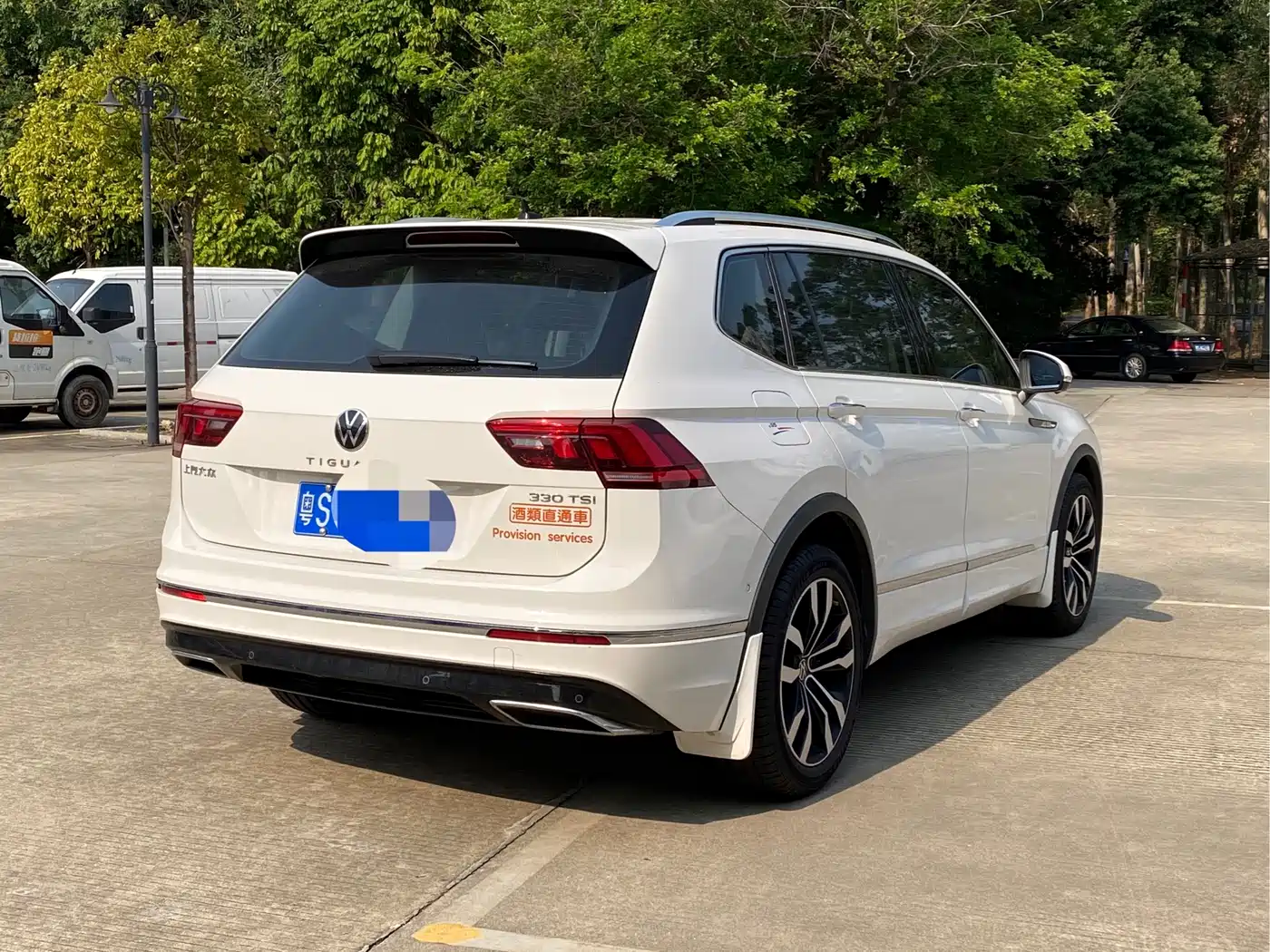 Volkswagen Tiguan L 2021 330TSI Automatic 2WD R-Line Premium фото 4