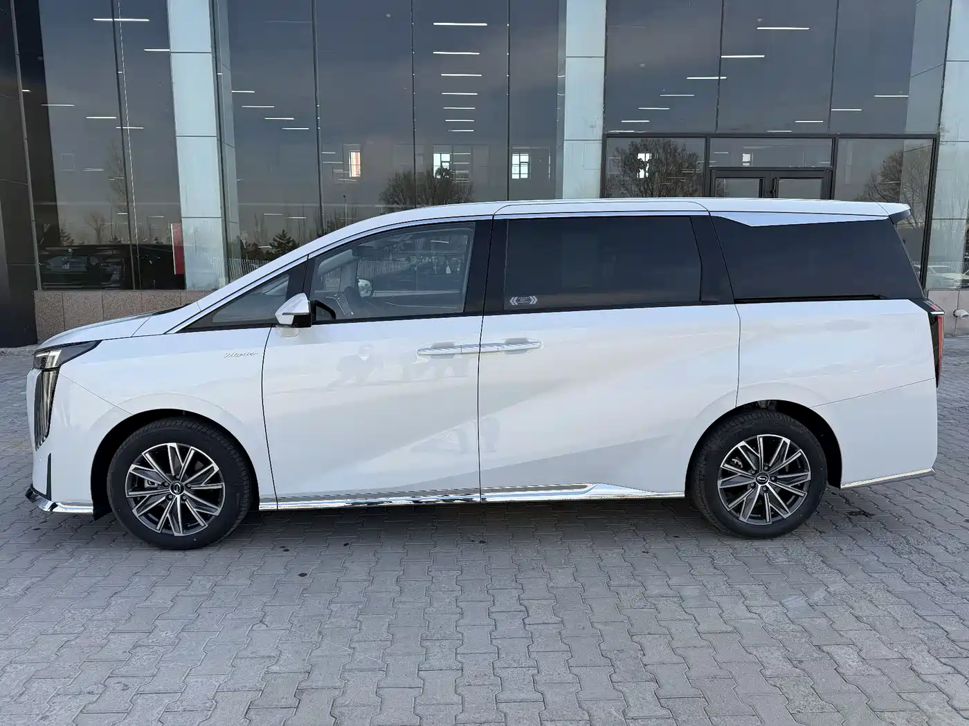 GAC Trumpchi Trumpchi M8 2024 Master Series 400T Premium Edition фото 3