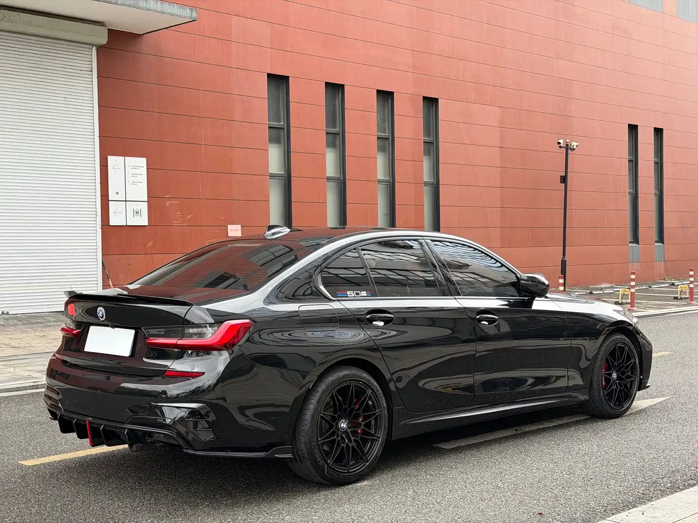 BMW 3 Series 2020 325Li M Sport Package фото 20