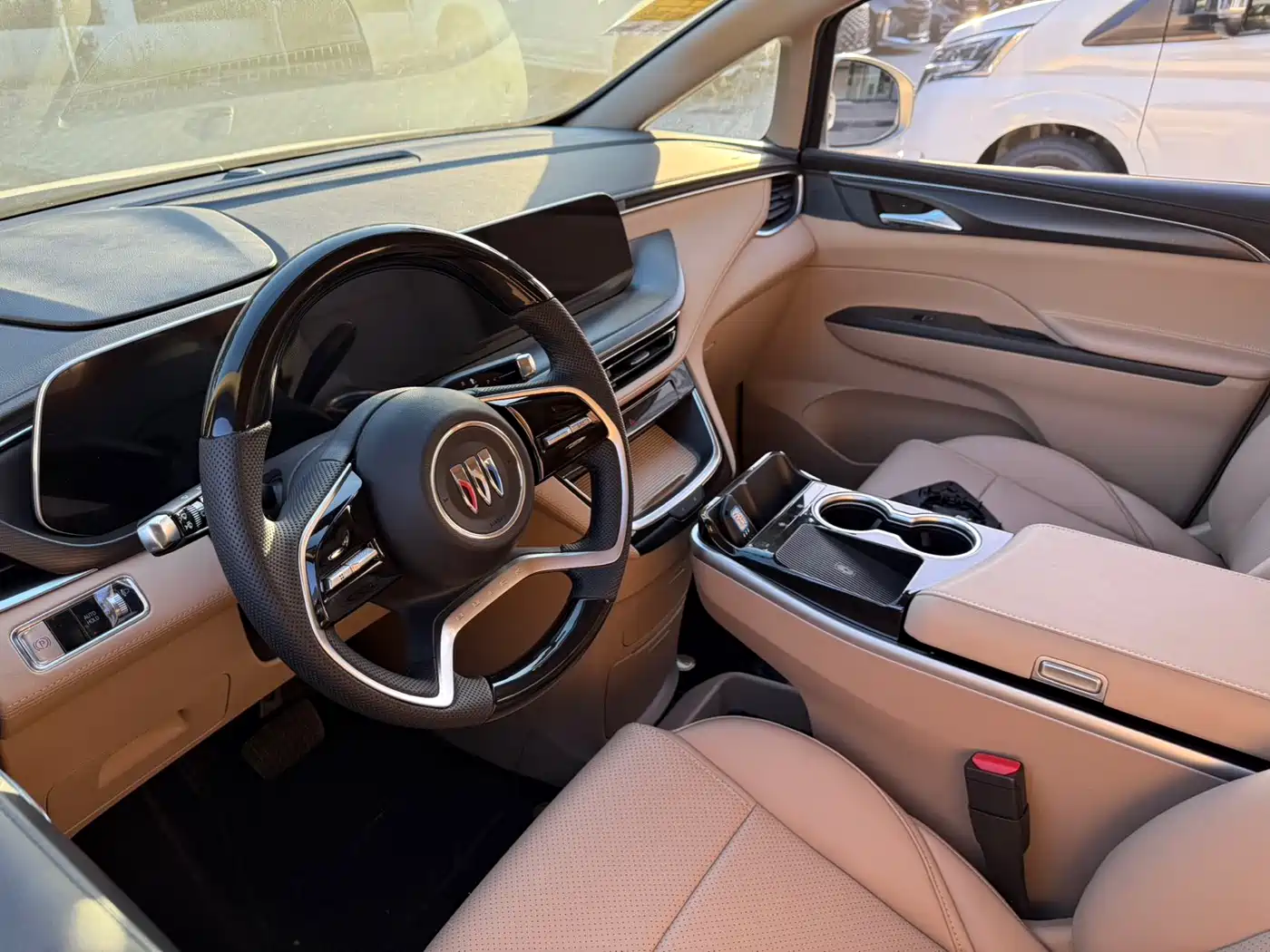 Buick GL8 2025 Land Business Class Comfort DG Edition фото 4