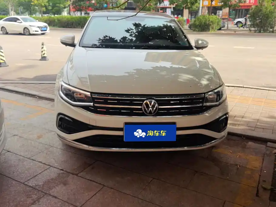 Фото 2 - Volkswagen Bora