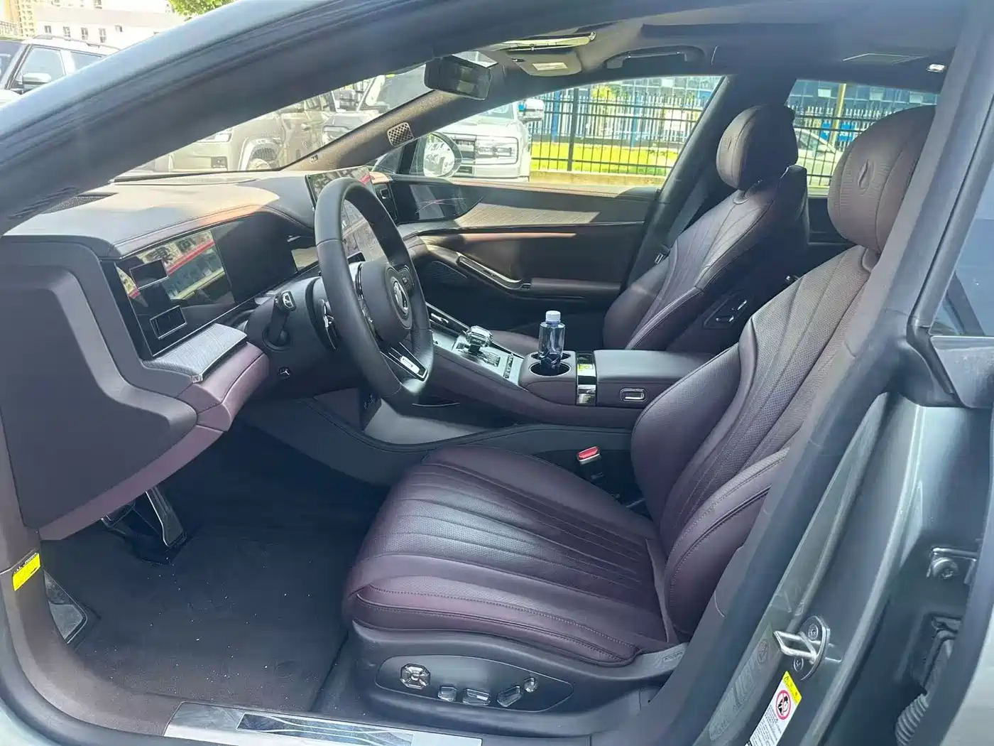 Denza Z9GT 2024 Model 1100 AWD Max Edition фото 2