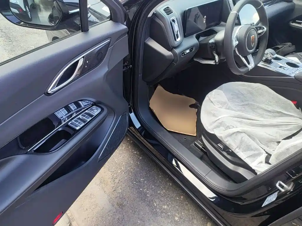 Hongqi HS3 PHEV 2026 2024 PHEV 115km Power Edition