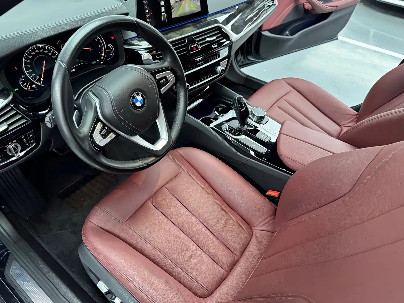 BMW 5 Series 2018 Facelift 530Li Leading M Sport Package фото 6