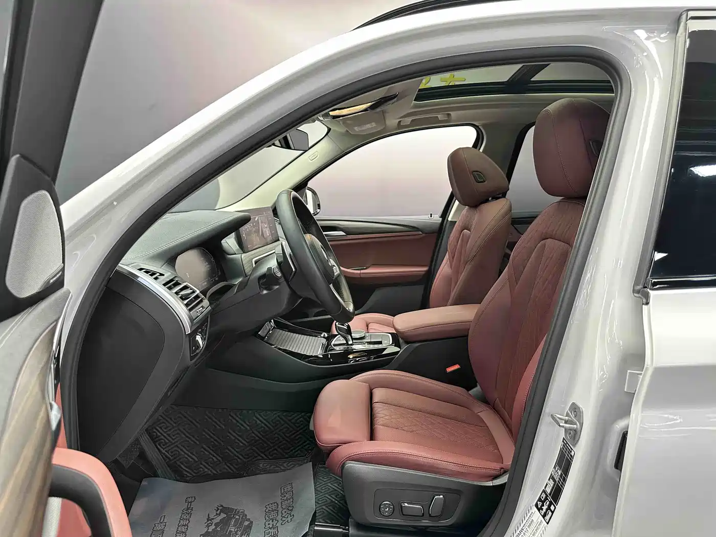 BMW X3 2023 Facelift xDrive30i Leading M Night Package фото 8