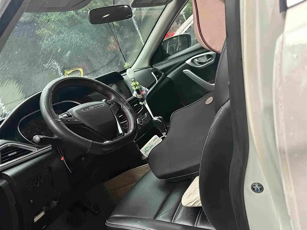 2018 Venucia T90