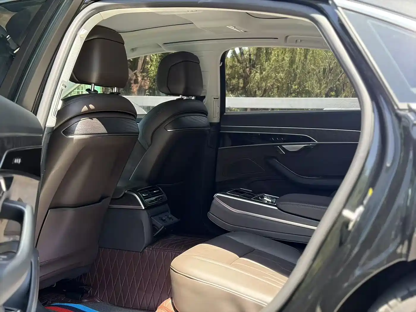 Audi A8 2019 Plus A8L 50 TFSI quattro Comfort фото 5
