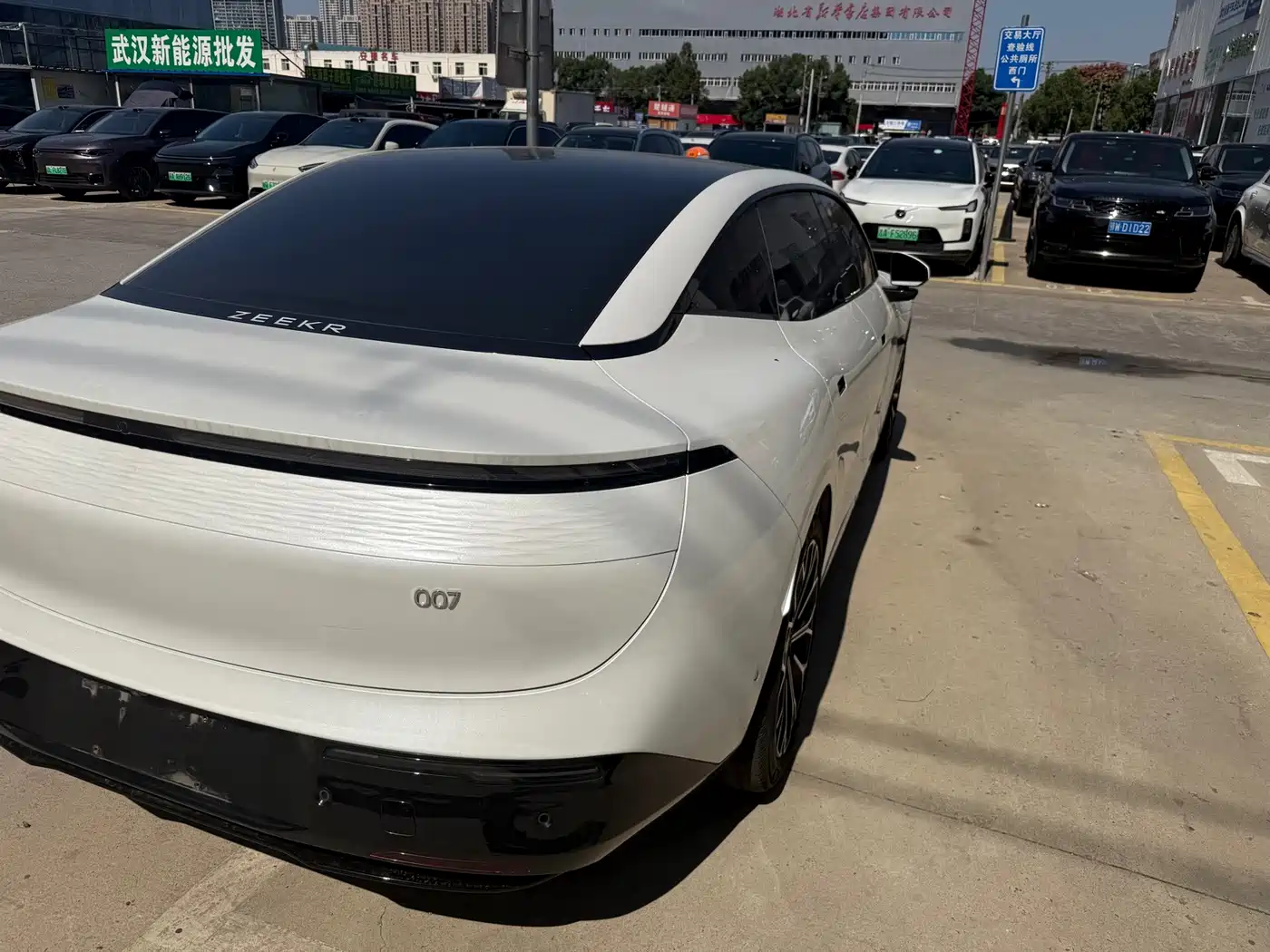 ZEEKR 007 2024 2024 RWD Enhanced 75kWh