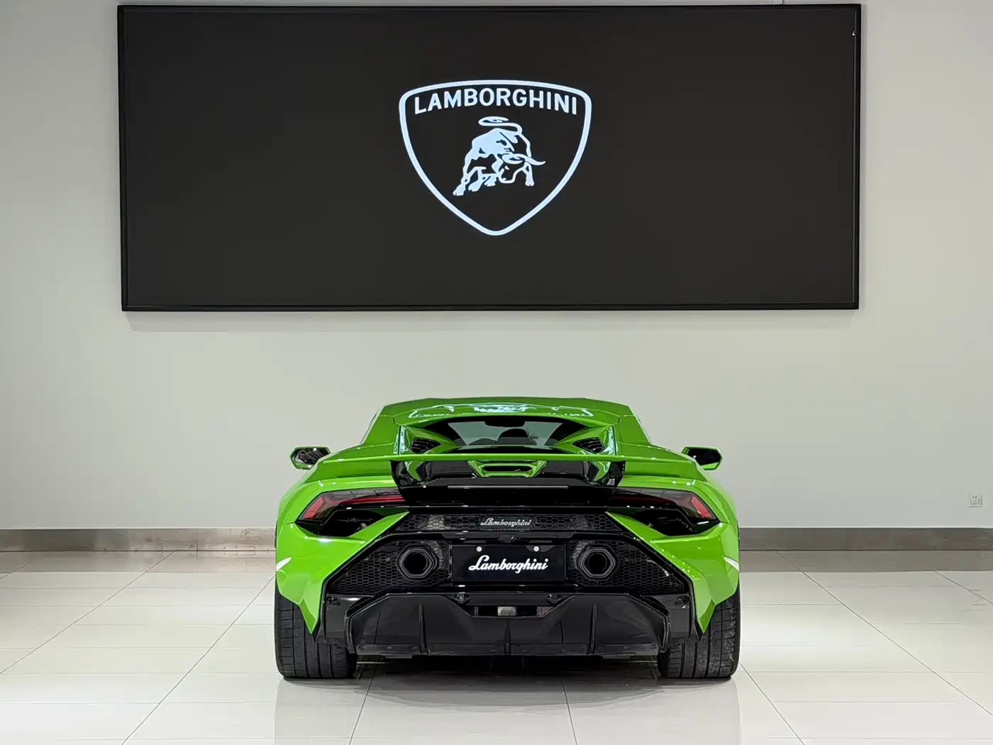 LAMBORGHINI HURACÁN