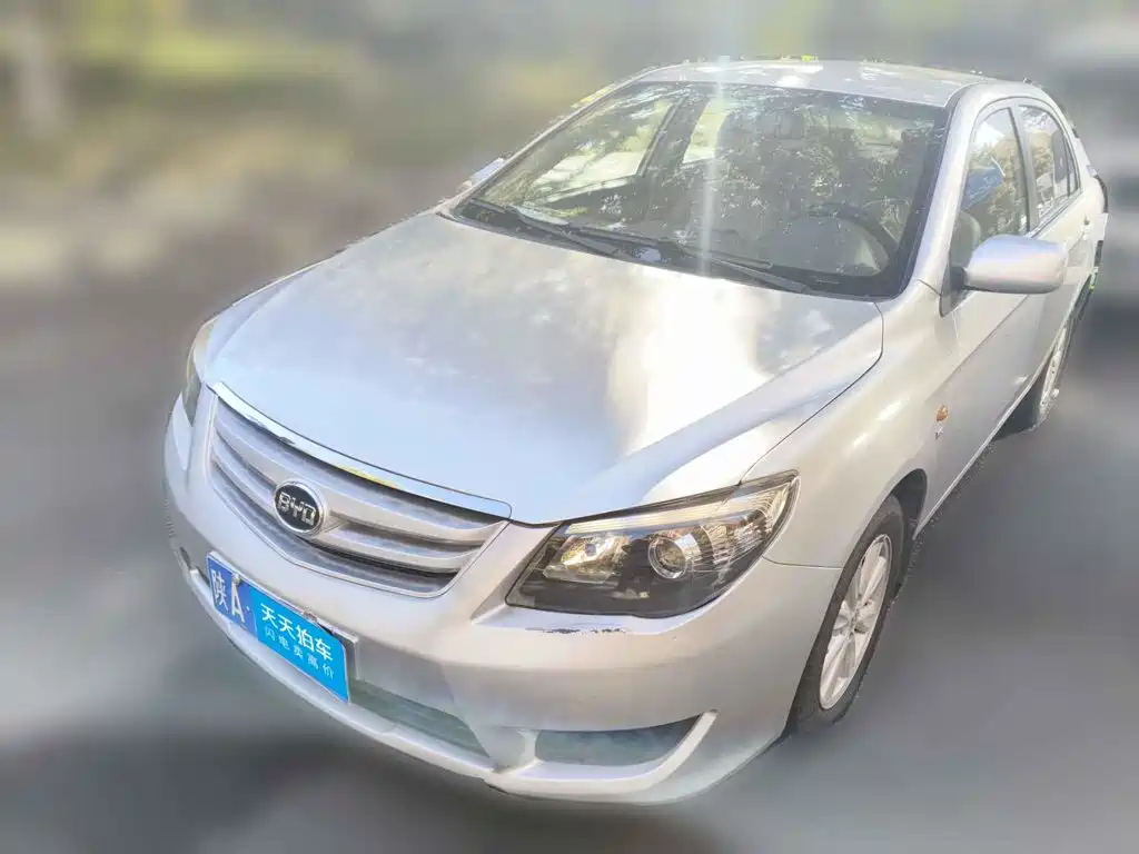 BYD L3 2014 2013 1.5L Automatic Comfort