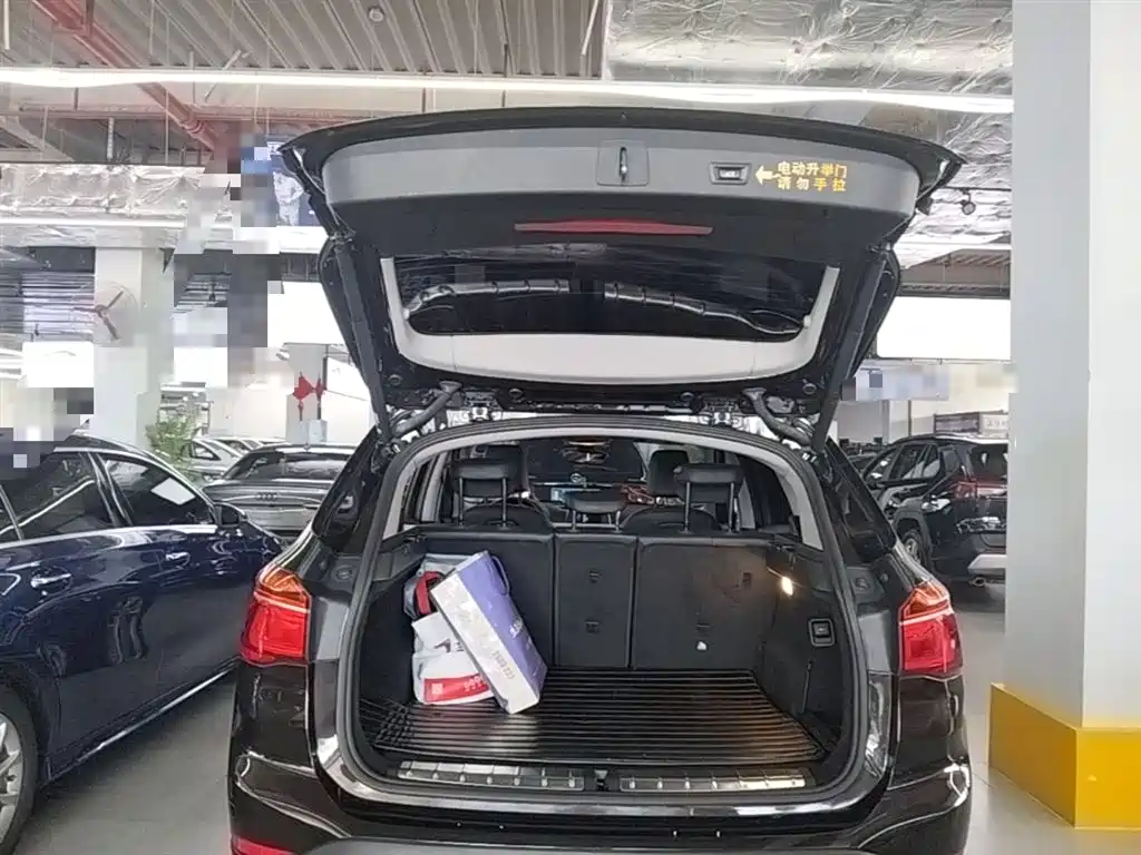 BMW X1 2016 sDrive18Li Premium Model фото 19