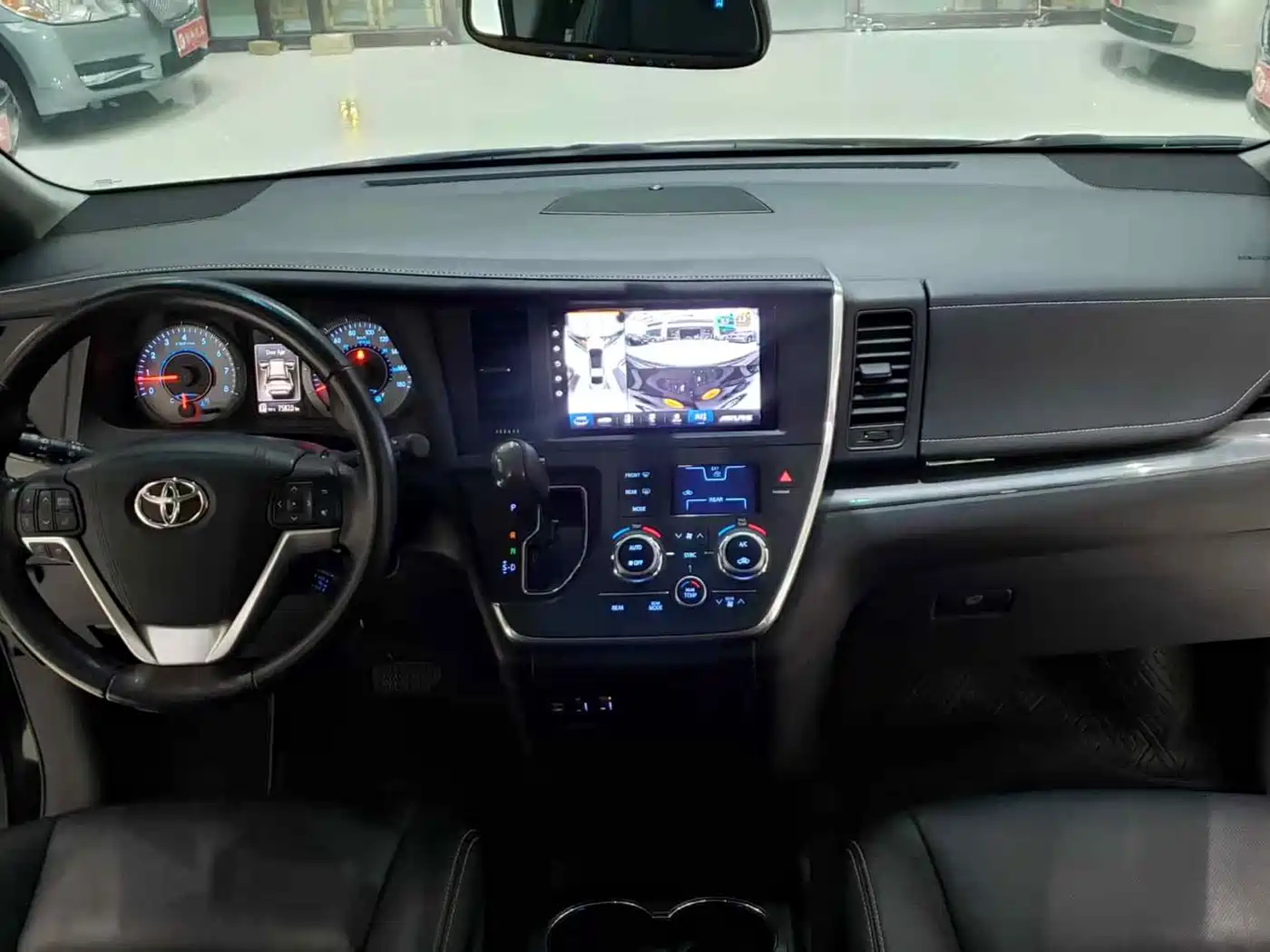 Toyota Sienna 2016 2015 3.5L 2WD LE