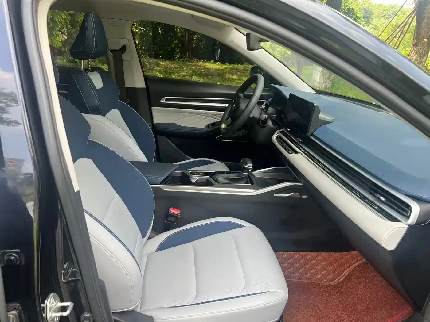 Geely Emgrand L 2022 2022 1.4T CVT Flagship
