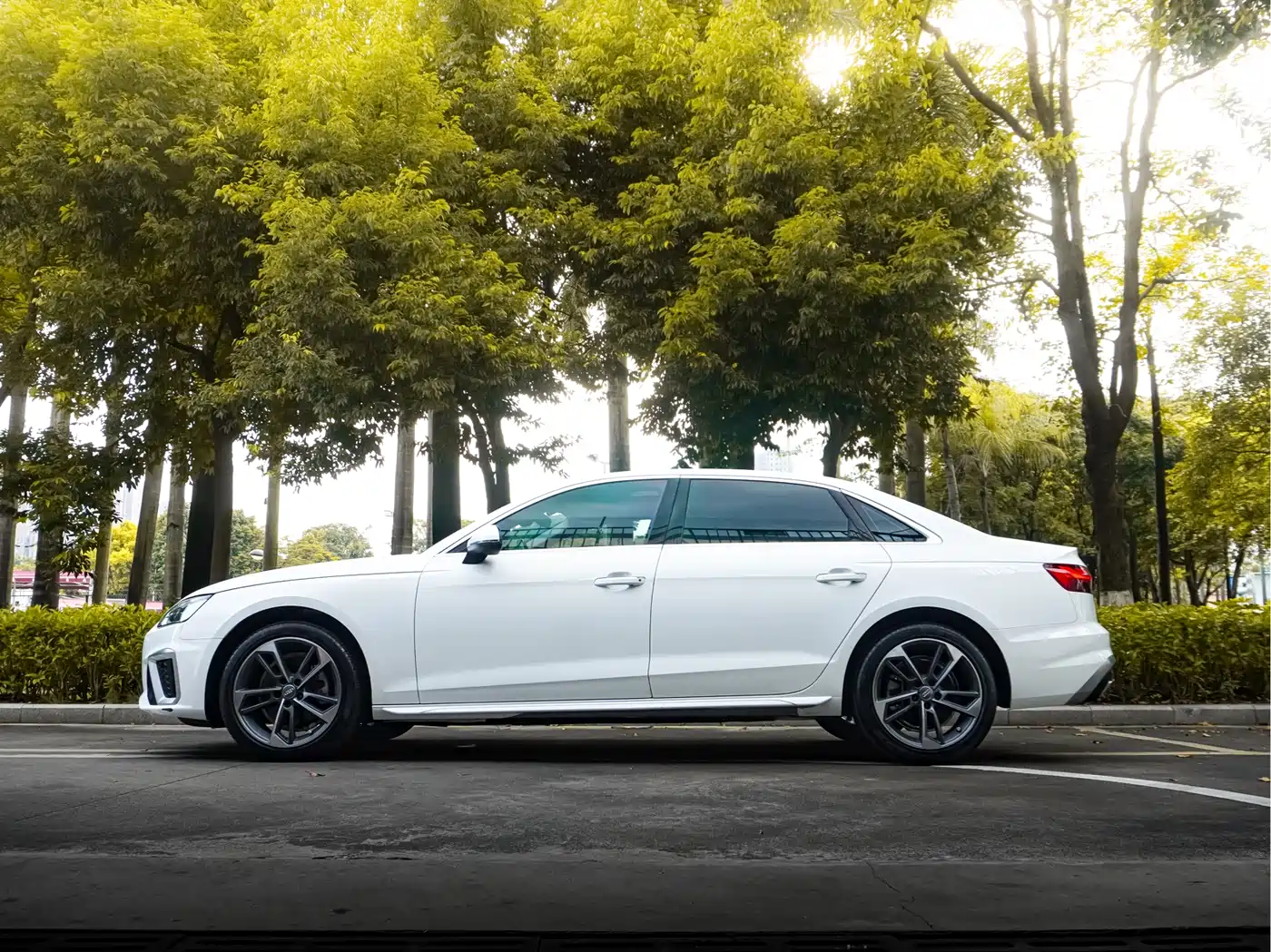 Audi A4L 2020 40 TFSI Fashion Dynamic Edition фото 7