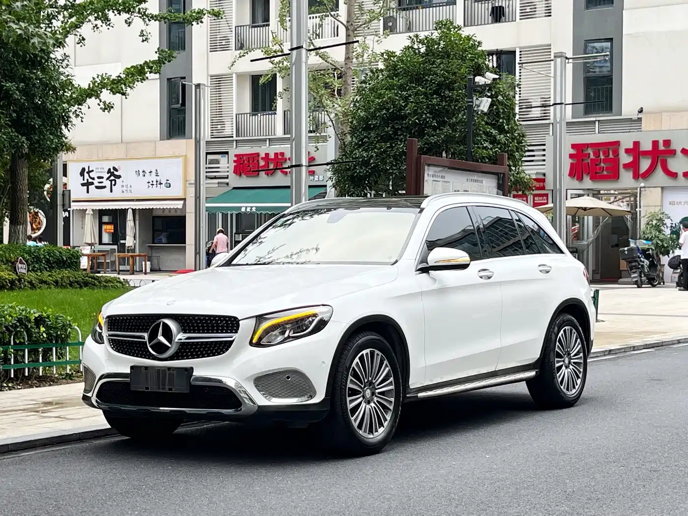 Mercedes-Benz GLC 2018 Facelift GLC 200 4MATIC