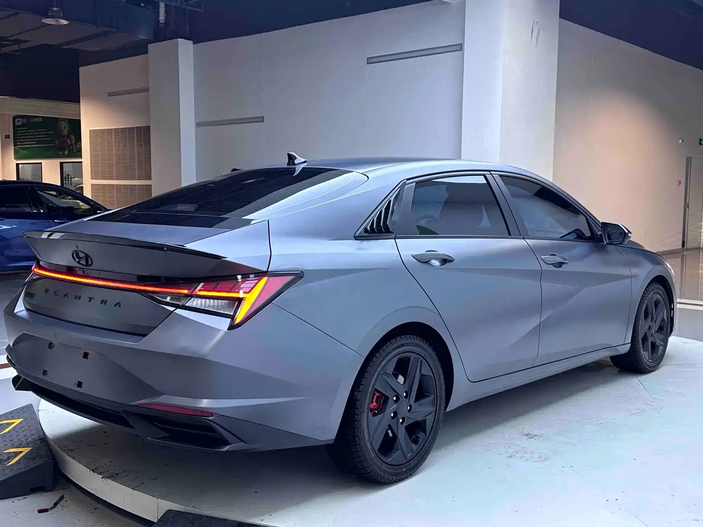 Hyundai Elantra 2023 1.5L CVT GLX Elite Edition фото 6