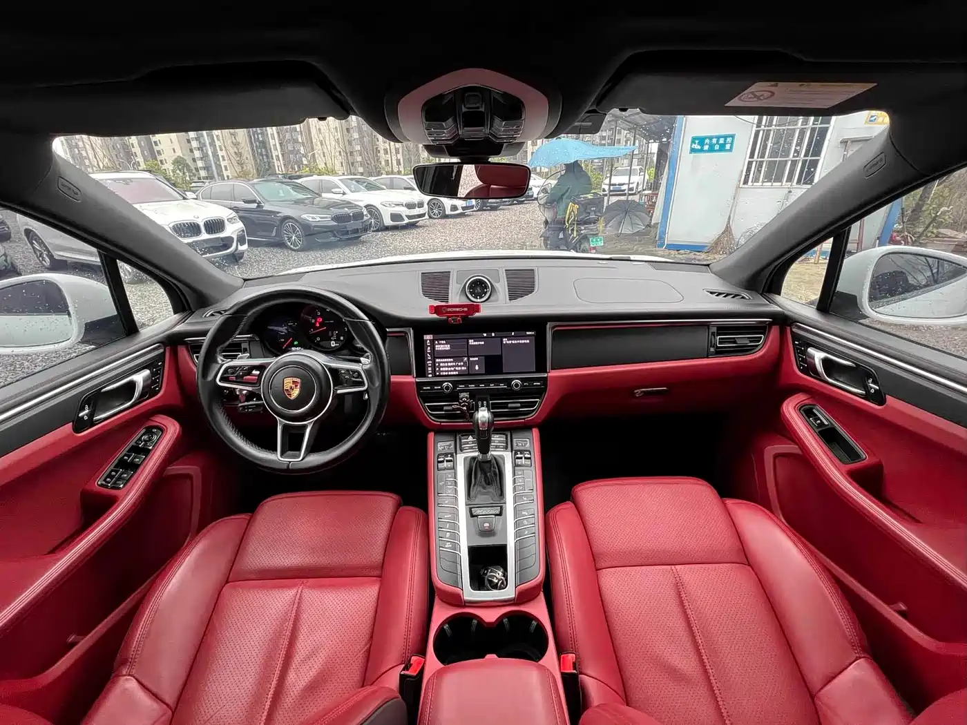 Porsche Macan 2021 Macan 2.0T фото 7