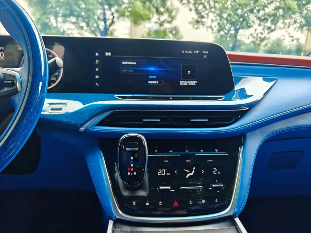 Фото 8 - Buick GL8