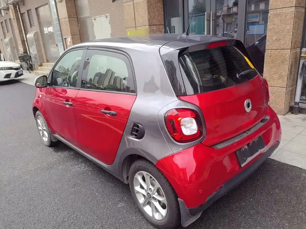 smart forfour 2016 2016 1.0L 52kW Agile Edition