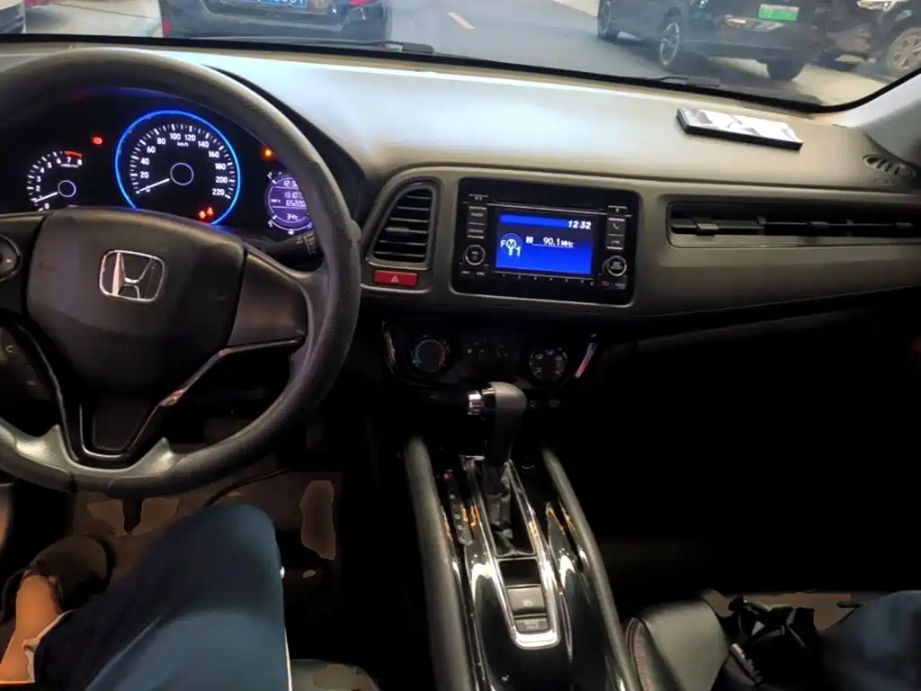 صورة 10 - Honda Vezel