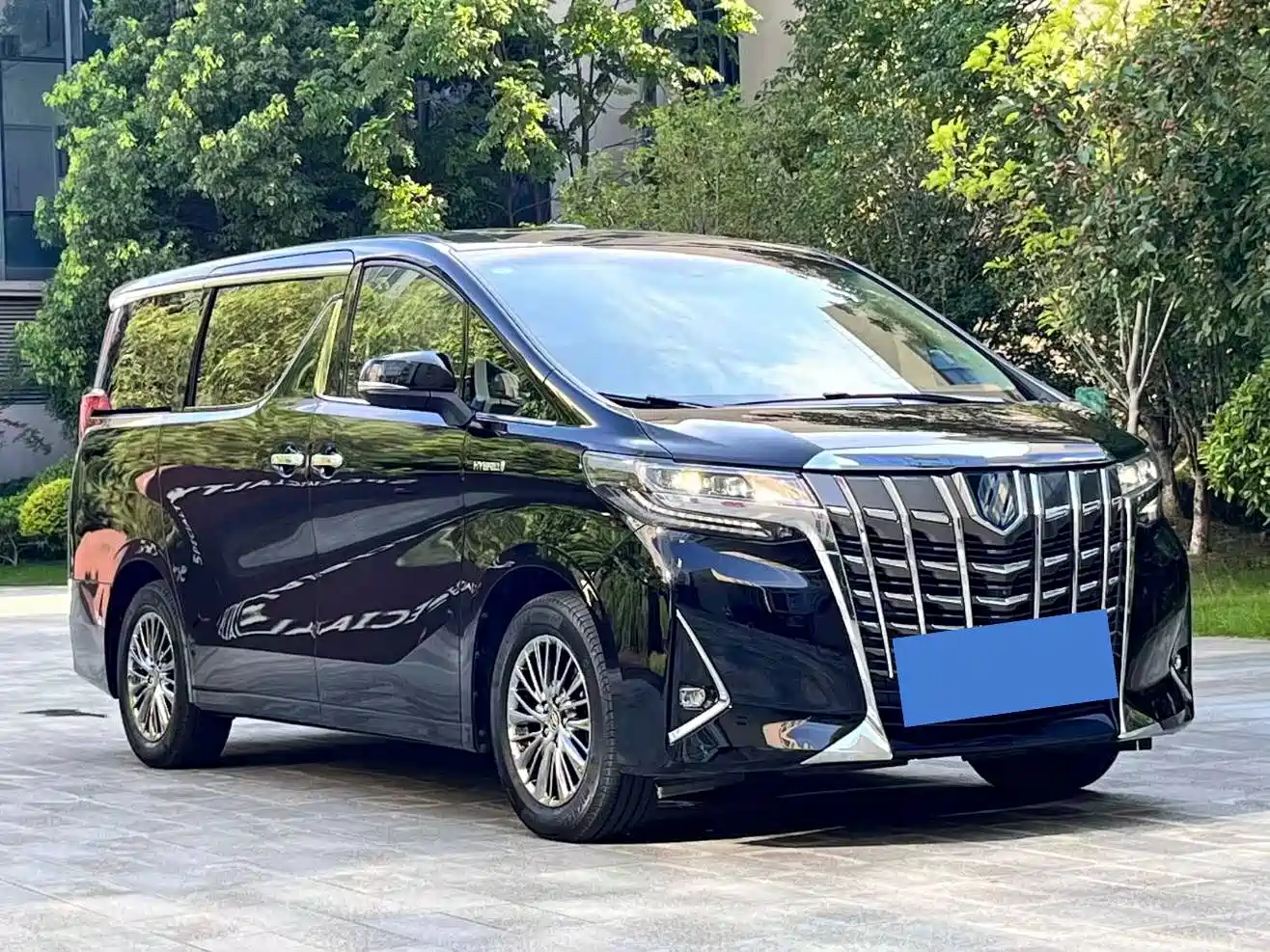 Toyota Alphard 2021 Hybrid 2.5L Luxury