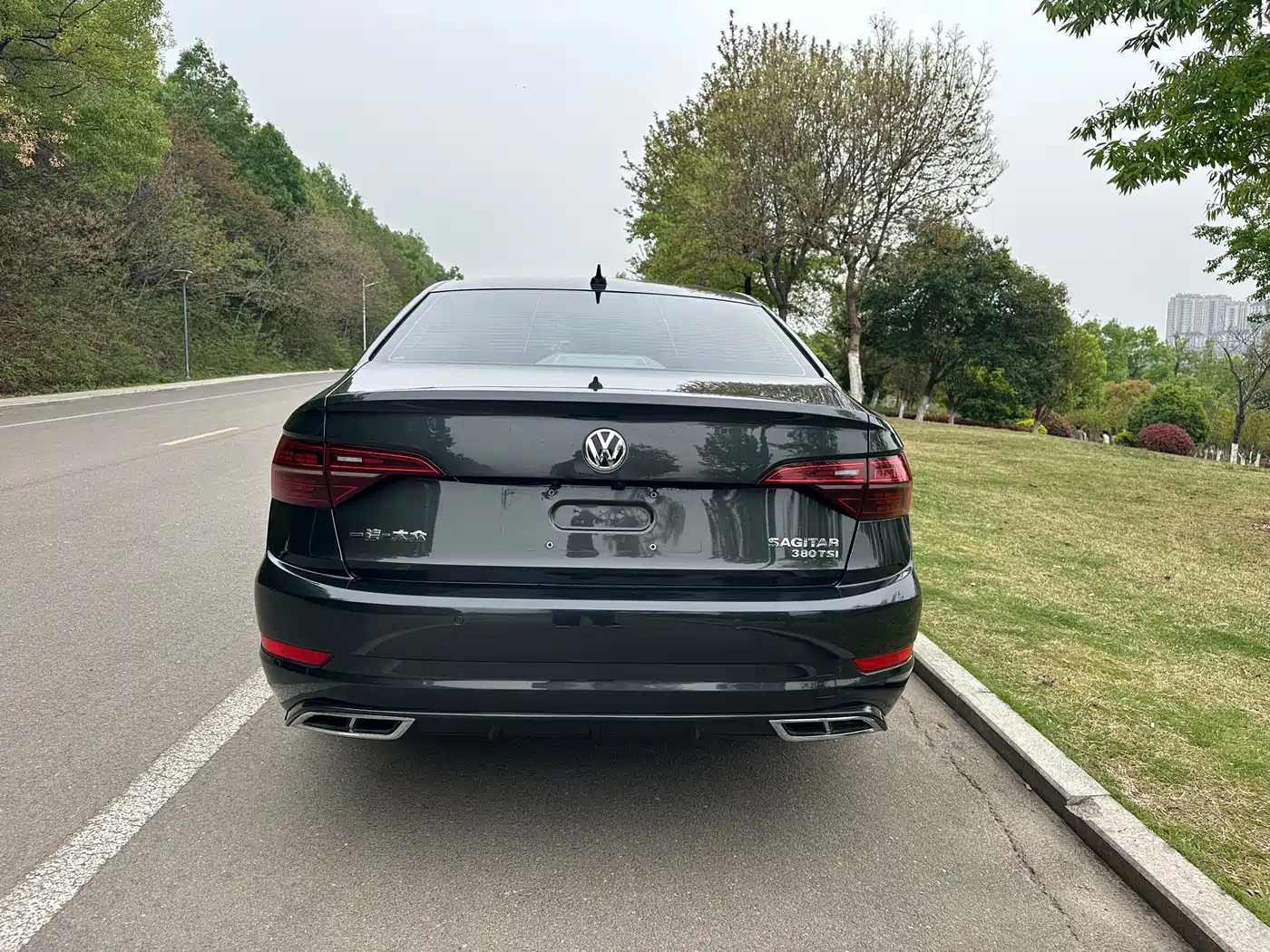 Volkswagen Sagitar 2021 280TSI DSG Surpassing Edition фото 8