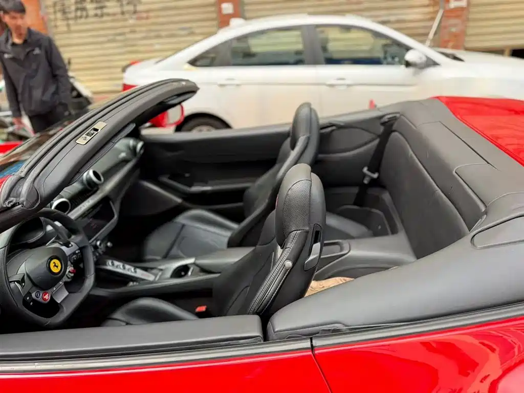 Ferrari Portofino 2019 2018 Model 3.9T