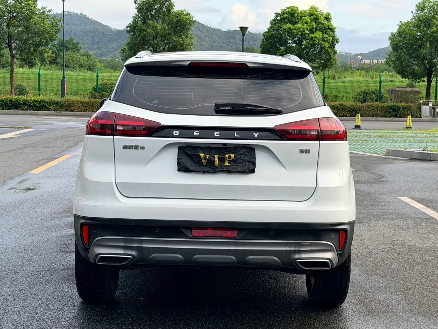 Фото 5 - Geely Boyue