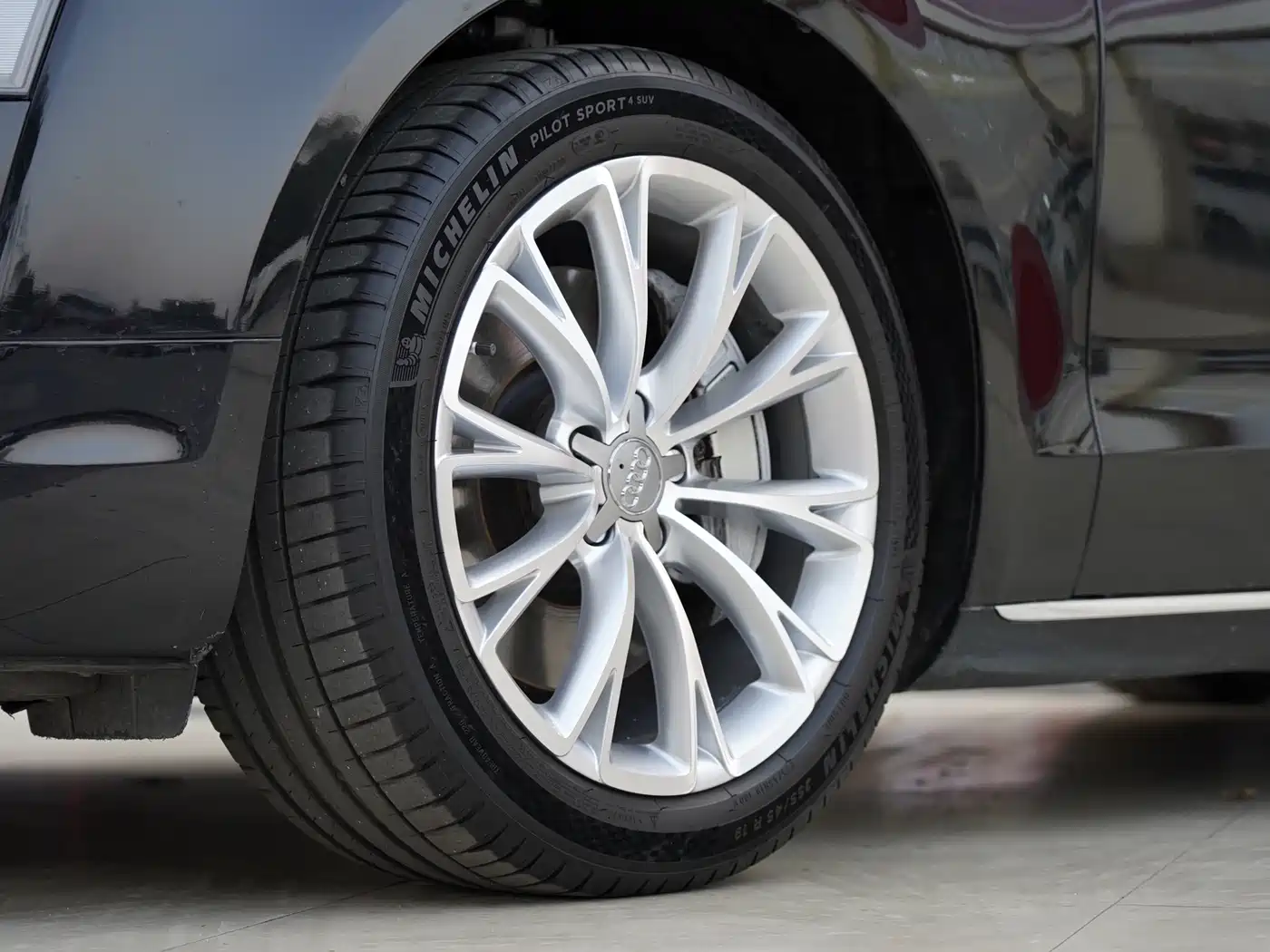 Audi A8 2013 A8L 45 TFSI quattro Comfort фото 20
