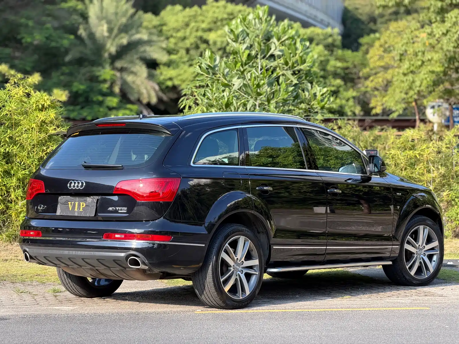 Photo 12 - Audi Q7