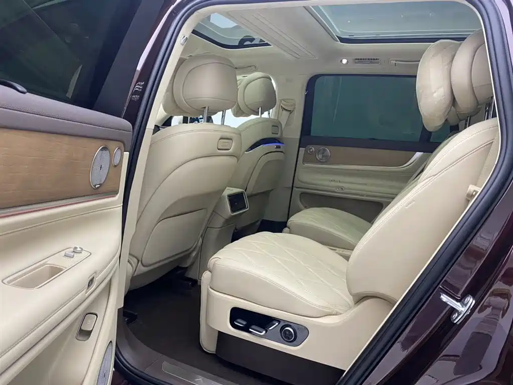 AITO Wenjie AITO M9 2025 Extended Range Ultra 52kWh 6-Seater фото 21