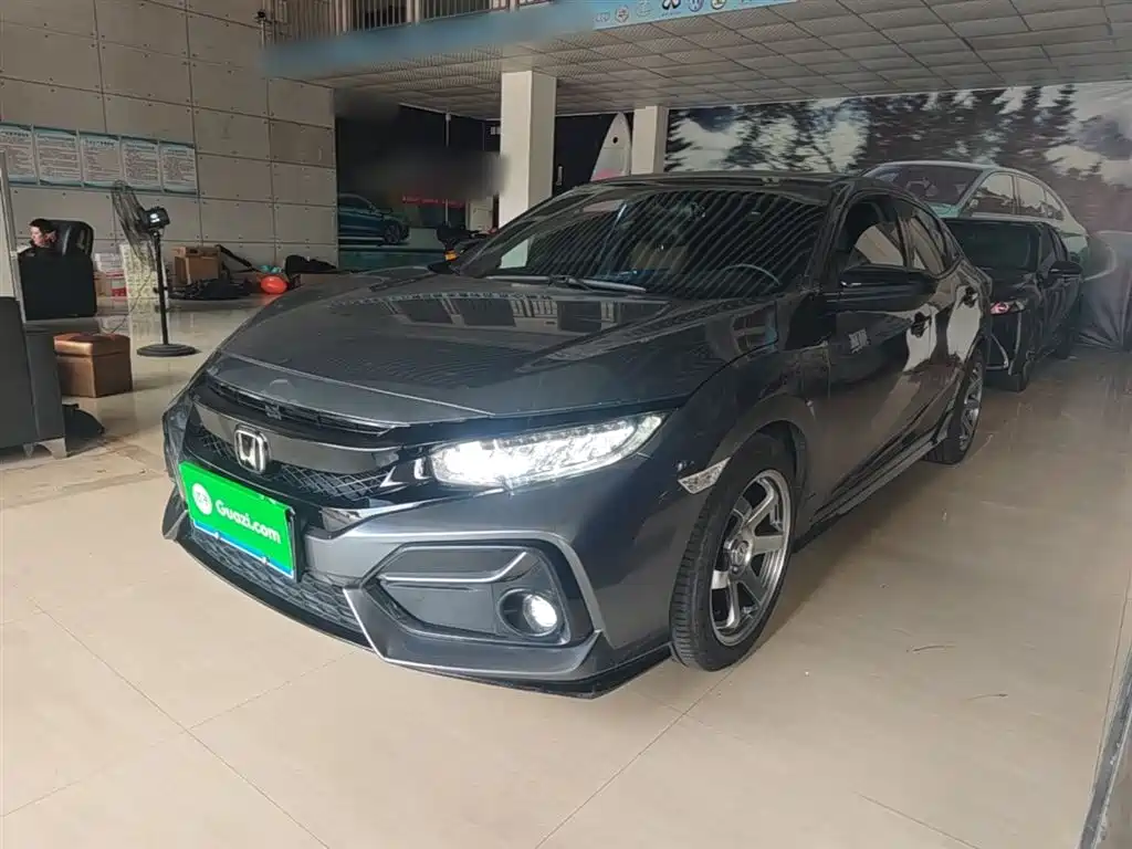 Honda Civic 2021 HATCHBACK 220TURBO CVT Trendy Cool