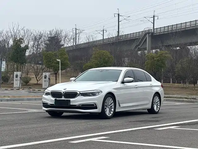 BMW 5 SERIES NEW ENERGY