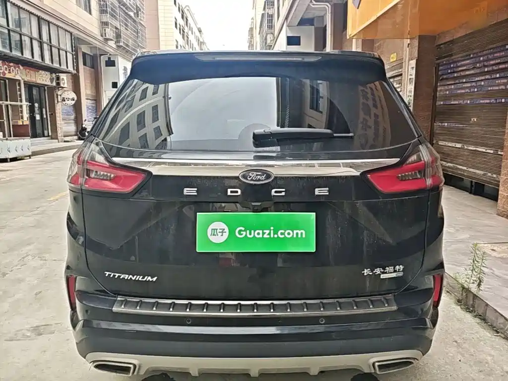 Ford Edge 2022 2021 PLUS EcoBoost 245 FWD Luxury Sharp 7-seater