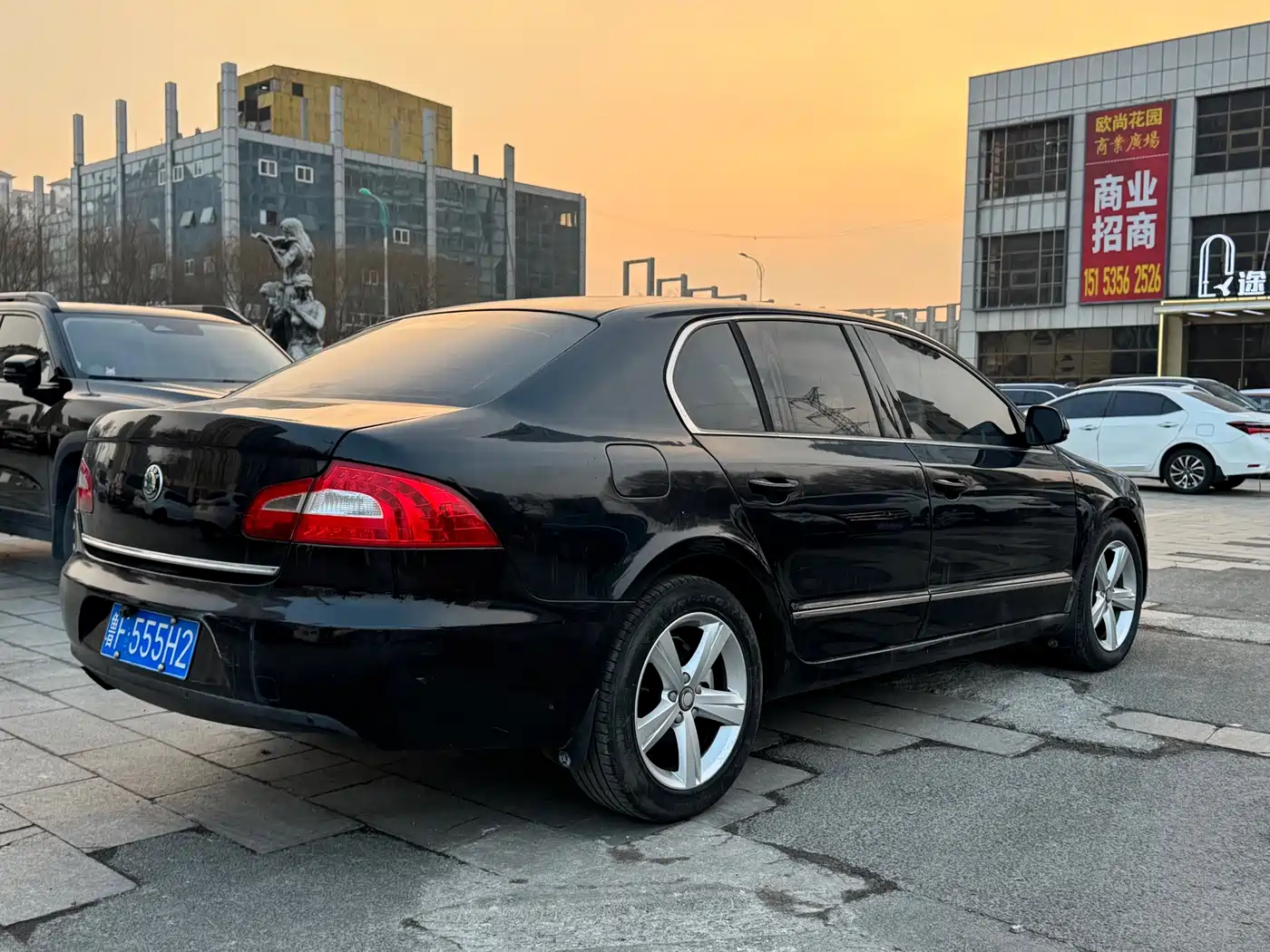 Škoda Superb 2012 1.4TSI DSG Elegance Edition фото 6