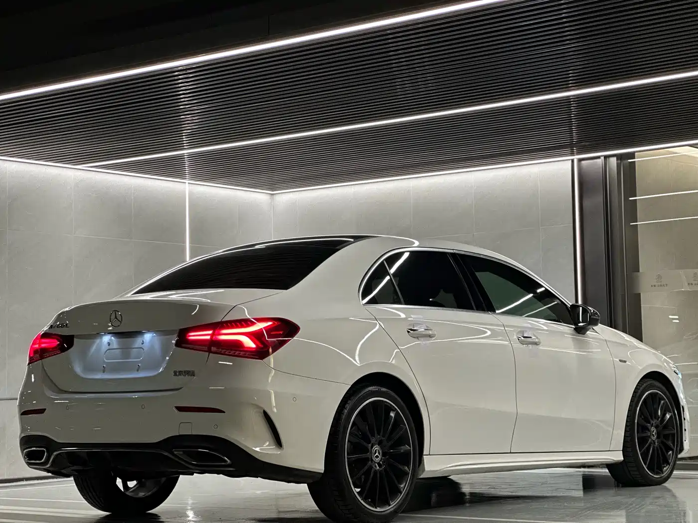 Mercedes-Benz A-Class 2019 A 200 L Sport Sedane Pioneer Special Edition фото 21