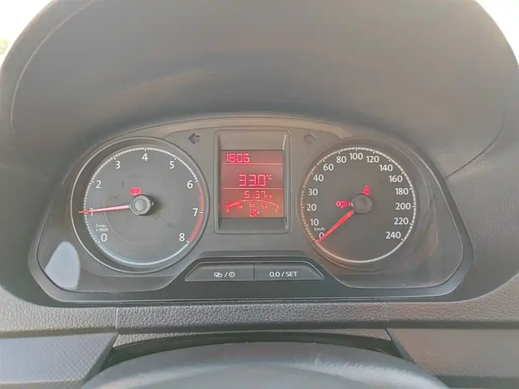 Volkswagen Jetta 2019 Dream Edition 1.5L Manual Fashion фото 12