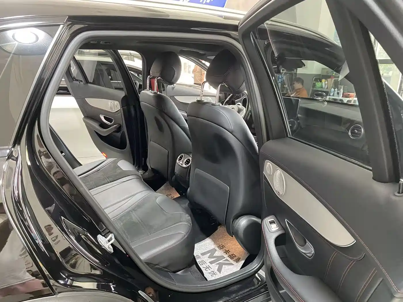 Mercedes-Benz GLC AMG 2017 AMG GLC 43 4MATIC фото 7