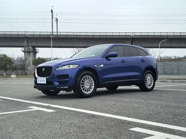 JAGUAR F PACE