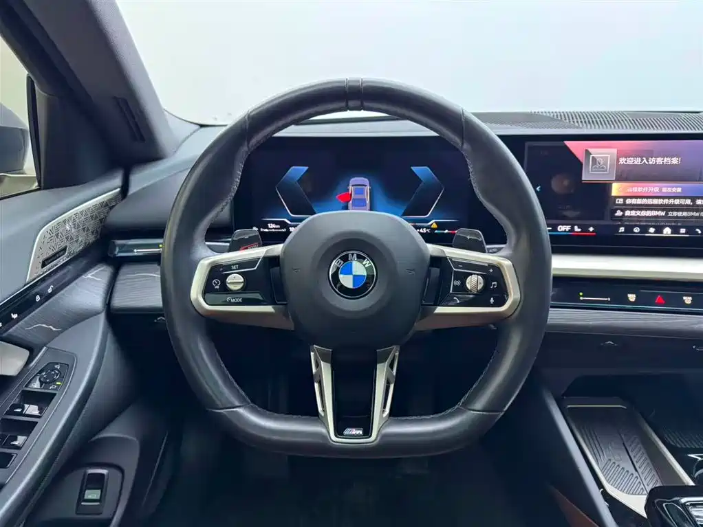 BMW 5 Series 2024 530Li Premium M Sport Package фото 14