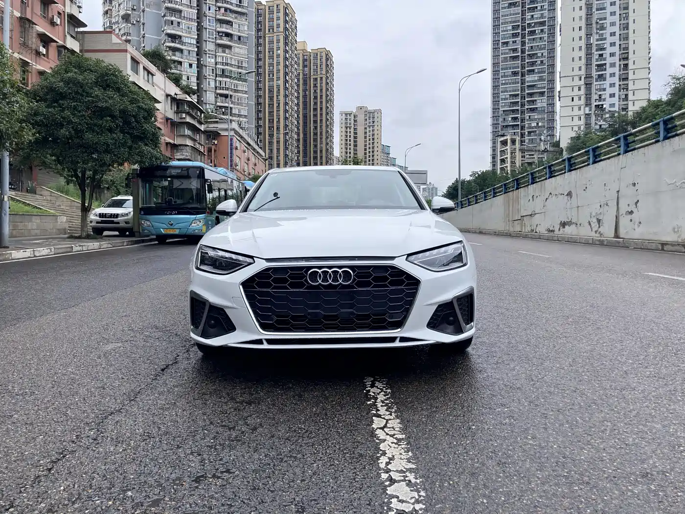Audi A4L 2020 40 TFSI Fashion Dynamic Edition фото 2