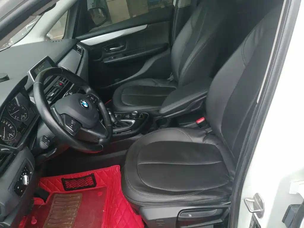 BMW 2 Series Touring 2016 2016 218i Fashion Model