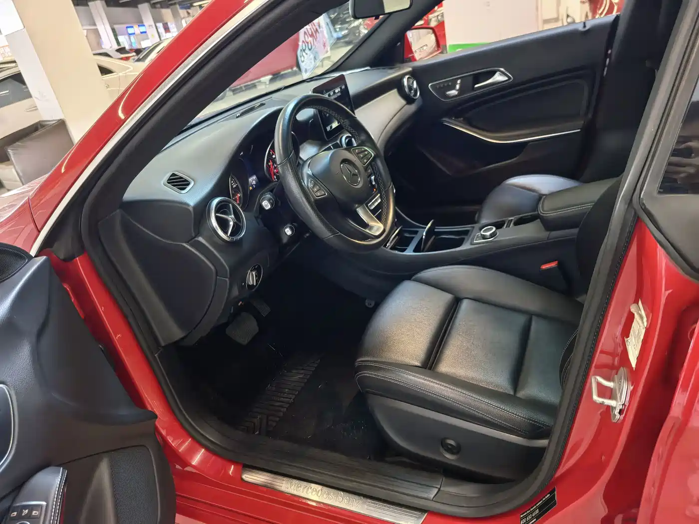 Mercedes-Benz CLA (Import) 2017 Facelift CLA 200 Style фото 6