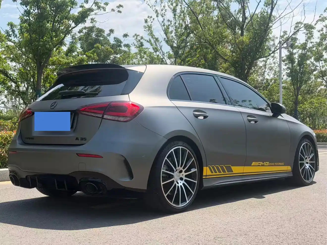 Mercedes-Benz A-Class AMG (Import) 2022 AMG A 35 4MATIC фото 9
