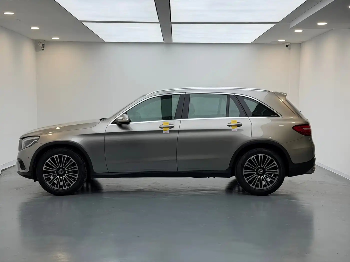 Mercedes-Benz GLC 2019 Model GLC 200 L 4MATIC фото 14
