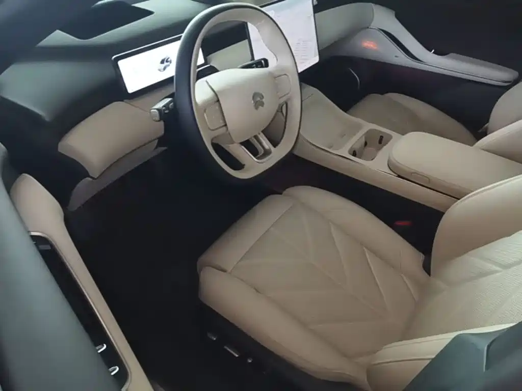 NIO ET5T 2026 2025 75kWh Touring