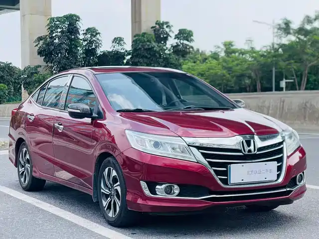 Honda Lingpai 2016 1.8L CVT Luxury Edition — фото 2