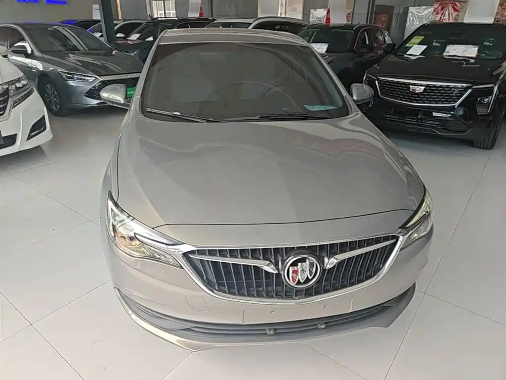 Buick Excelle 2018 15T Dual Clutch Elite (China V) фото 3