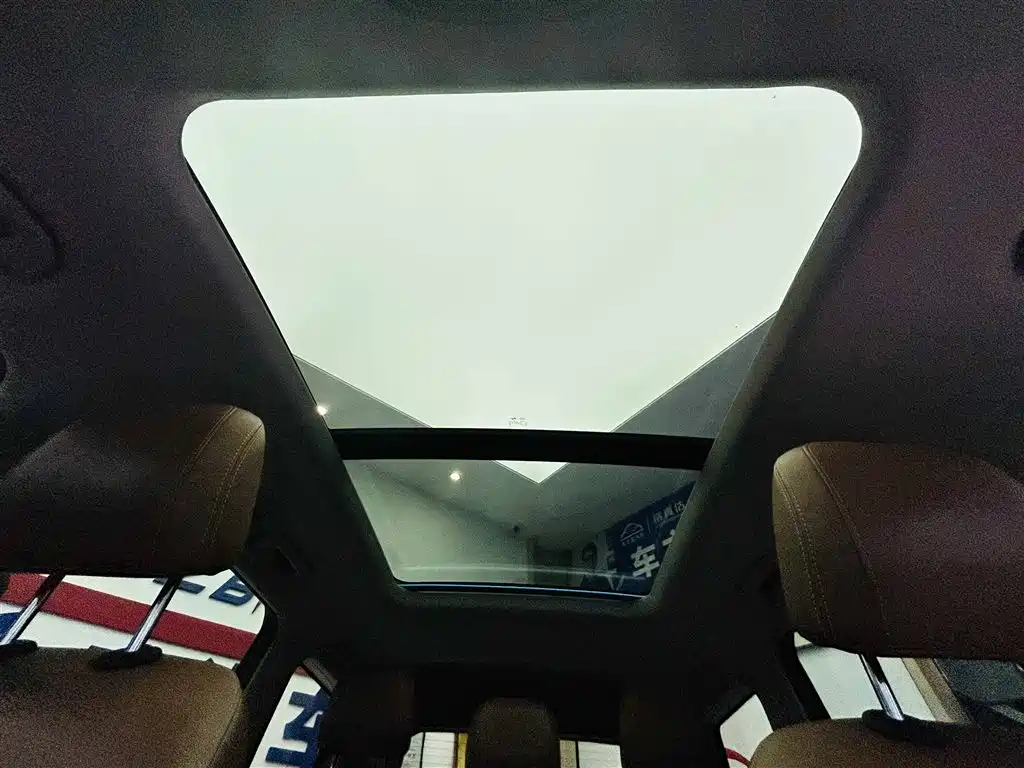 SAIC Maxus D90 Pro 2021 2.0T Diesel 4WD Lop Nur Edition 7-Seater фото 25